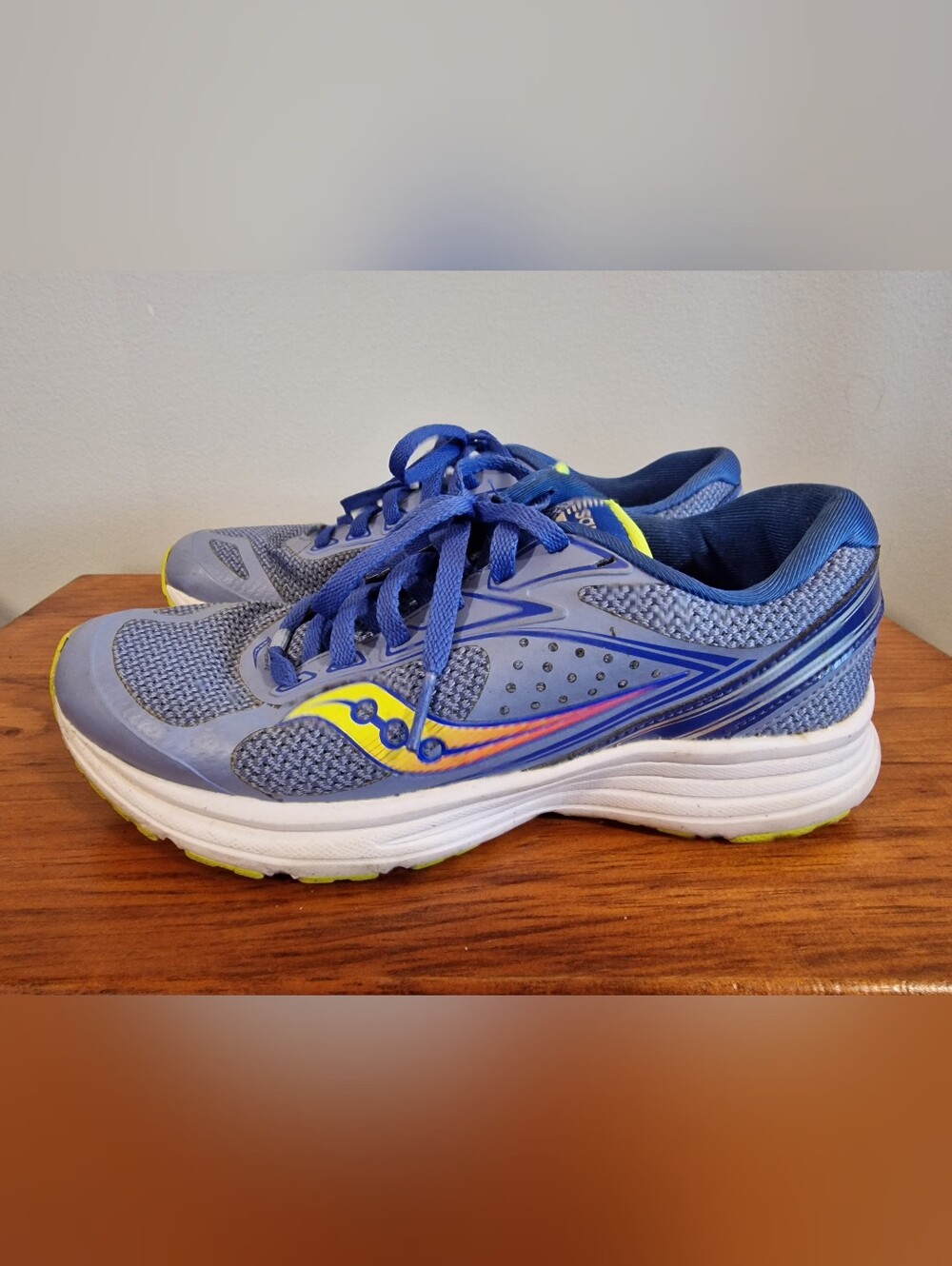 Saucony Grid Runner Blue Running Shoes, Size US 7.5